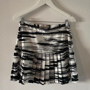 SOLD‼️Banana Republic Pleated skirt